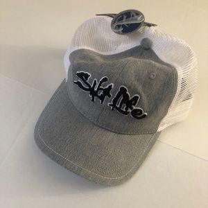 *NEVER WORN* Salt Life Mesh Hat